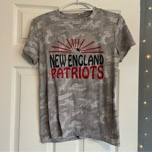 GUC Women’s size M Patriots shirt